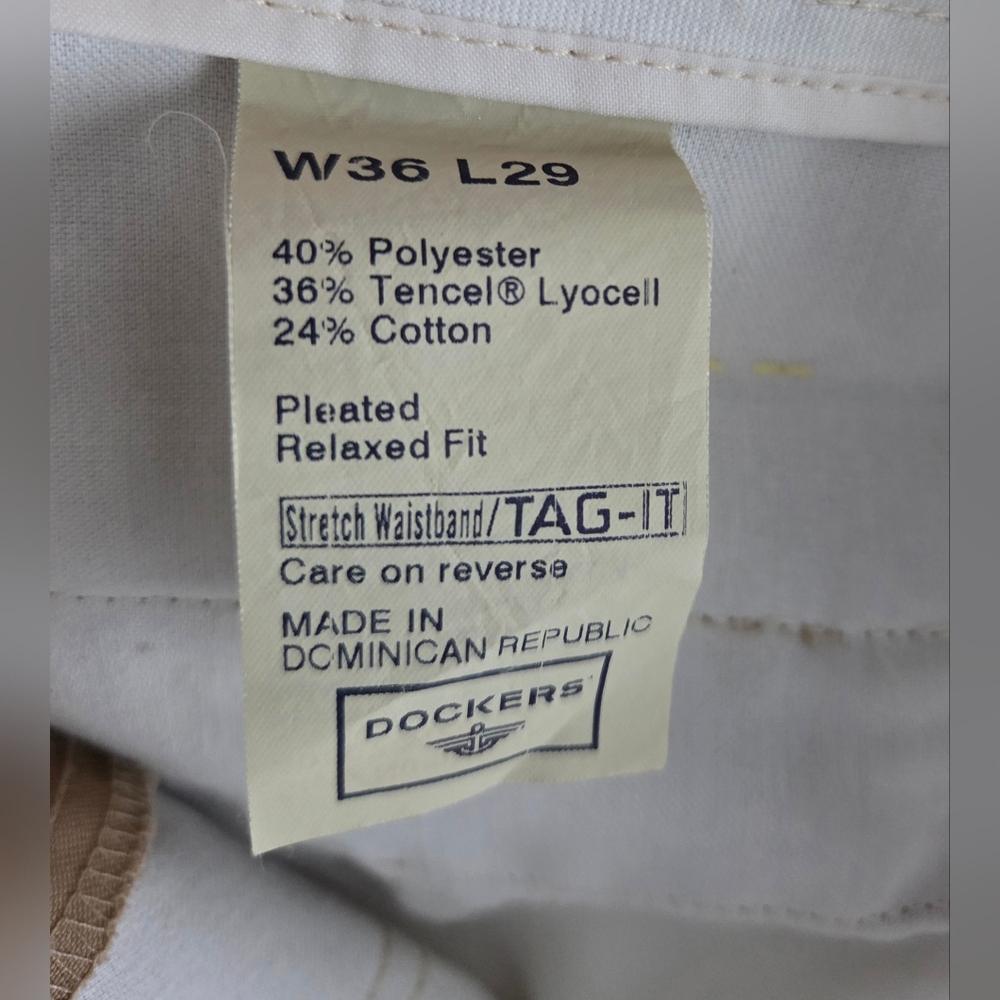 NWT Dockers 36x29 Men's Pleated Relax Fit Khaki Pants - Picture 10 of 10